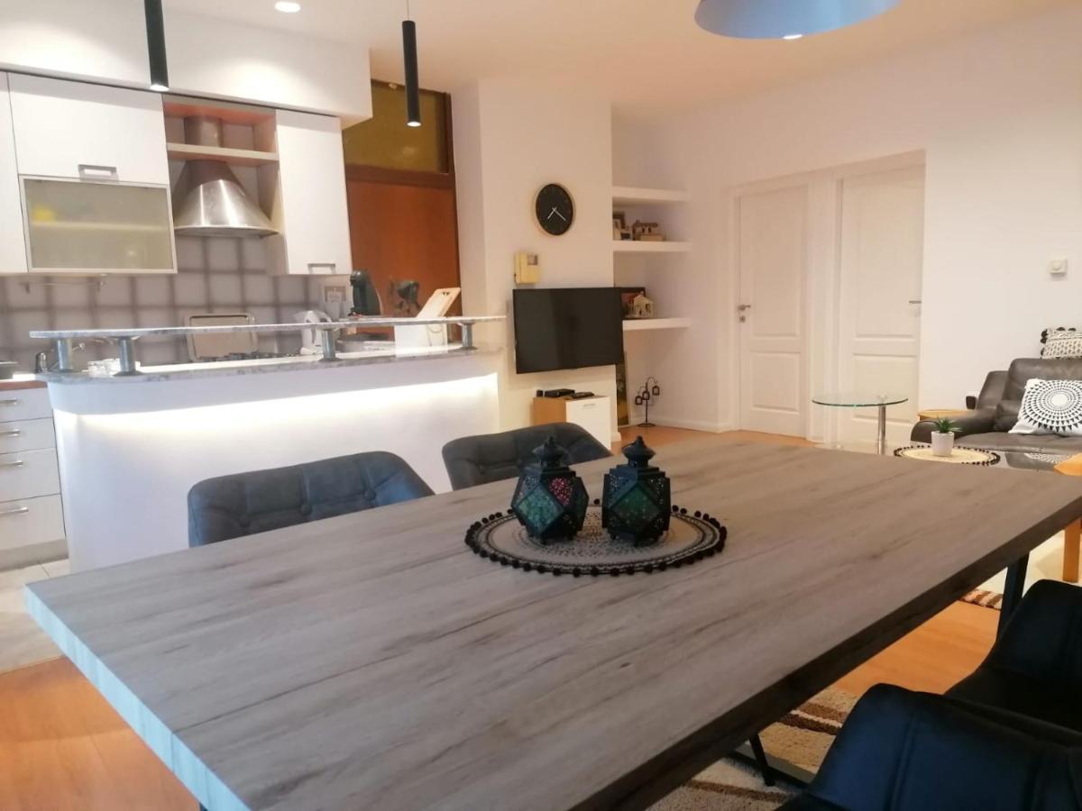 Apartment Pino Задар Екстер'єр фото