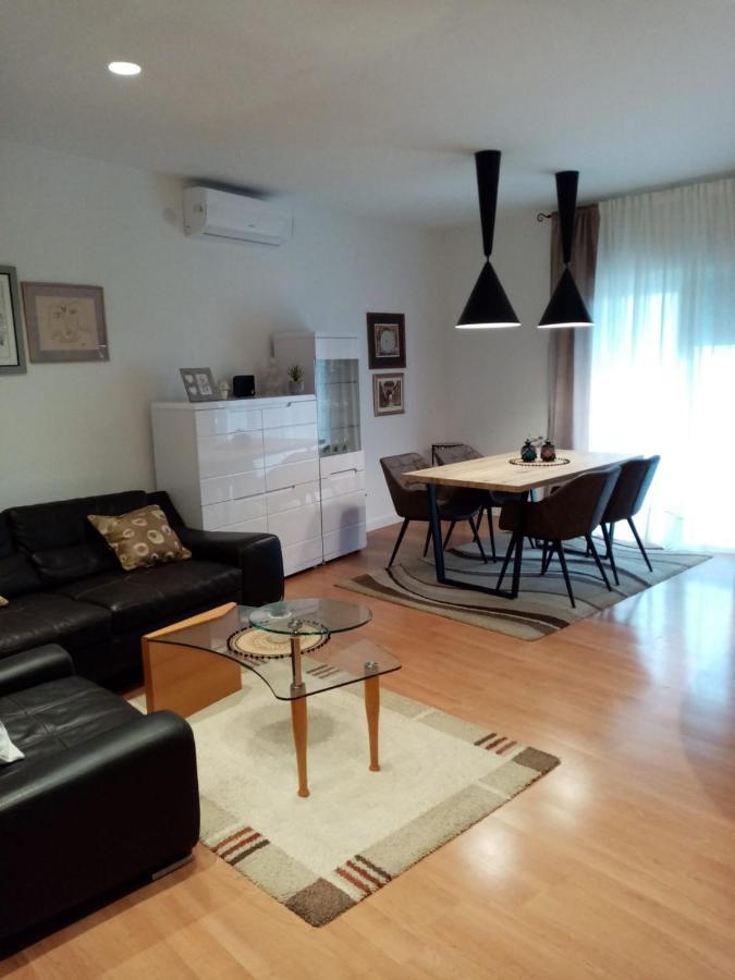 Apartment Pino Задар Екстер'єр фото