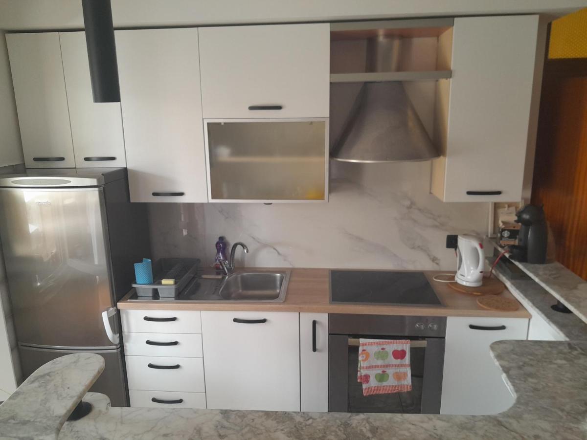 Apartment Pino Задар Екстер'єр фото