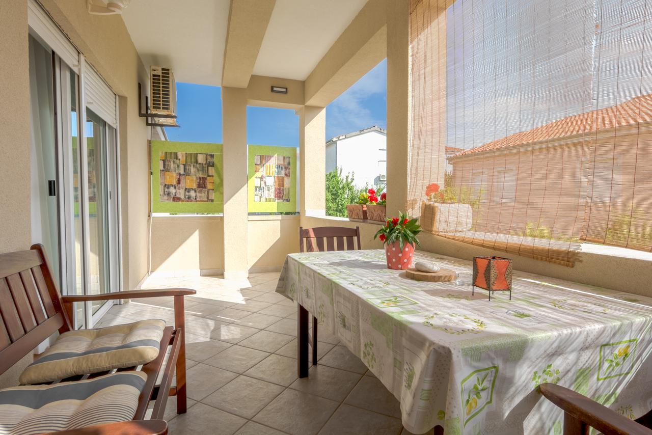 Apartment Pino Задар Екстер'єр фото