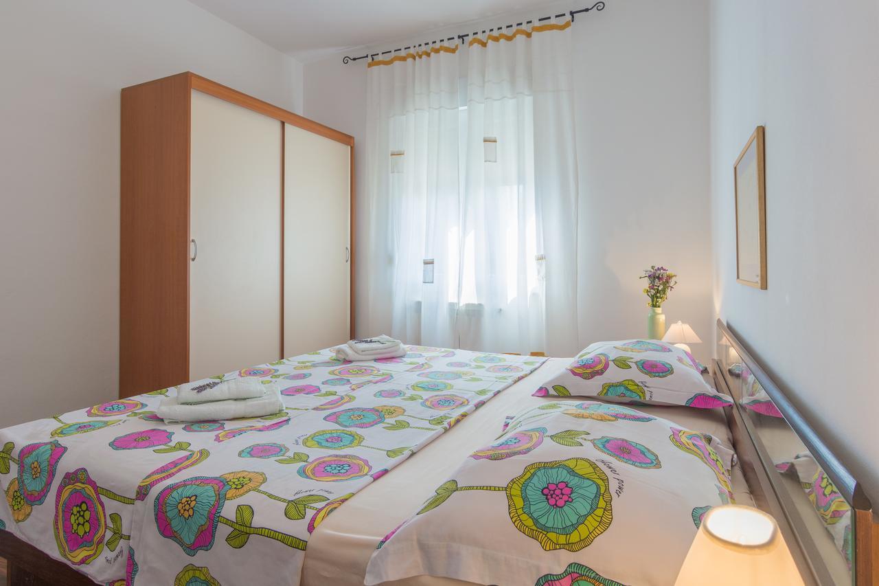 Apartment Pino Задар Екстер'єр фото